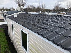 Nettoyage de toiture et gouttière, forfait de nettoyage Antimousse et hydrofugation du mobilhome, saint hilaire de riez, EI Netoit Services