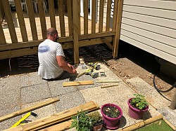 Pose de bardage extérieur pour mobilhome et terrasse, aménagement extérieur pour la terrasse et pour l’esthétique de votre mobilhome, Brétignolles sur mer, EI Netoit Services